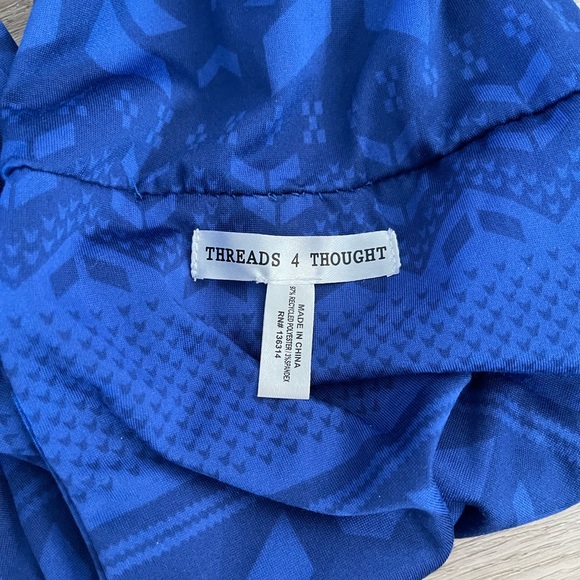 Thread 4 thought blue snowflake infinity scarf - Picture 3 of 3